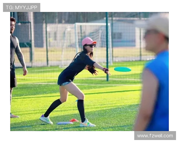 杭州飞盘队在全国飞盘状态排行榜中荣登第八名展现出强劲实力与团队精神