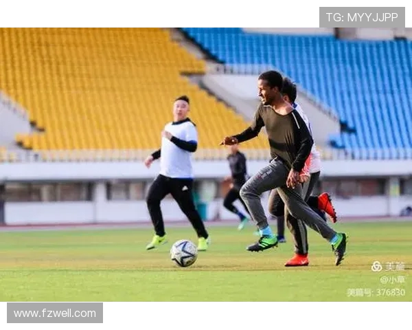 瓜亚基尔与亚松森自的激烈对决揭示南美足球的魅力与竞争力