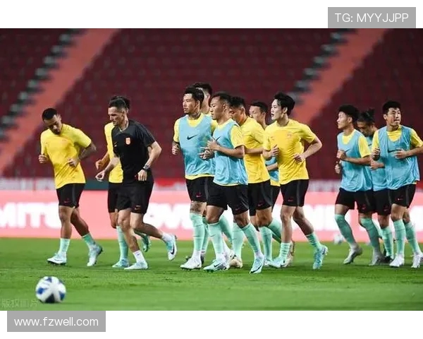 重庆篮球队在世界锦标赛积分榜上以84分稳居第一名展现强劲实力