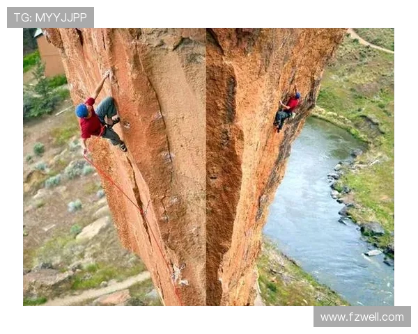 攀岩深度探索：揭秘成都攀岩队的战术与边路渗透技巧